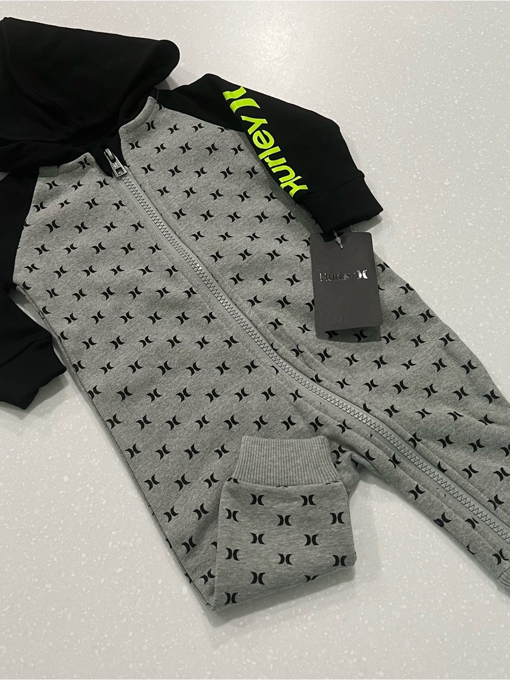 Hurley Baby Boy Outfit 6m